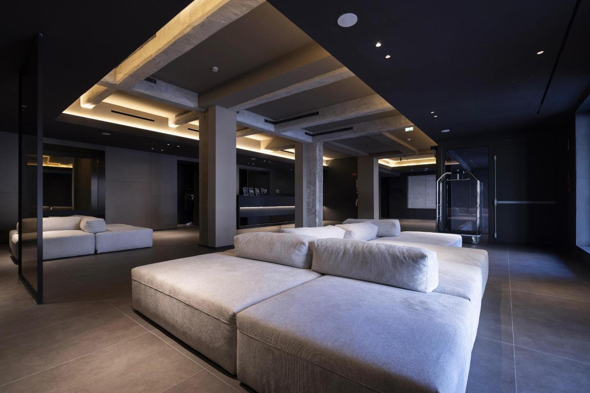 Joy 124 Hotel
